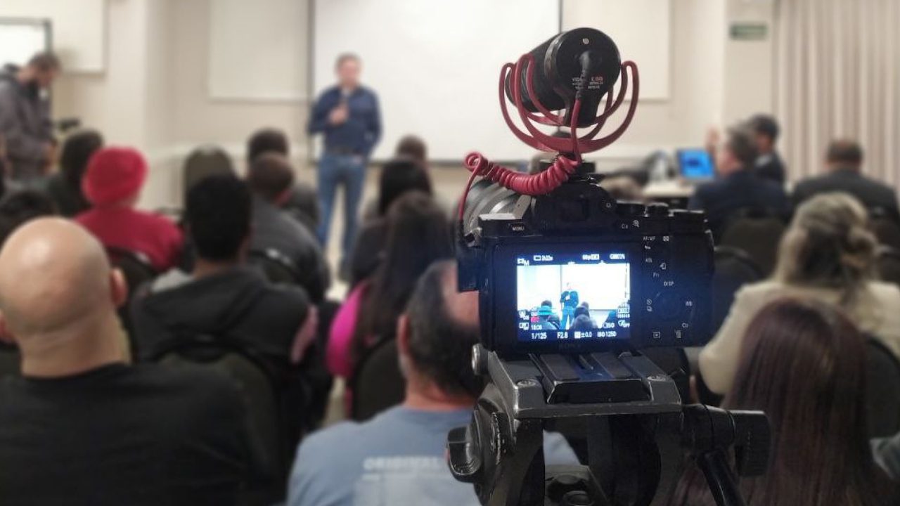 Gravação e transmissão ao vivo de evento pela Moovie237
